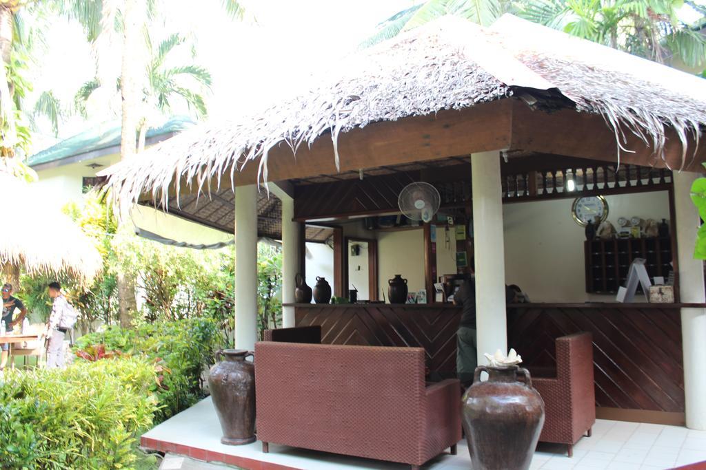 Tonglen Beach Resort Balabag  外观 照片