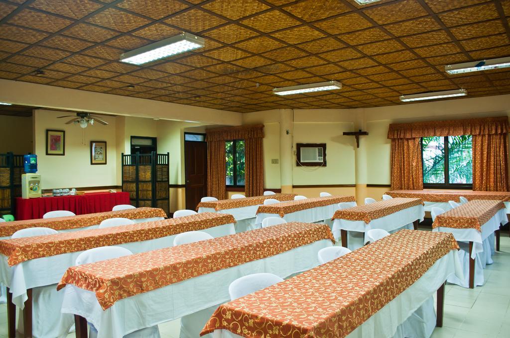Tonglen Beach Resort Balabag  外观 照片