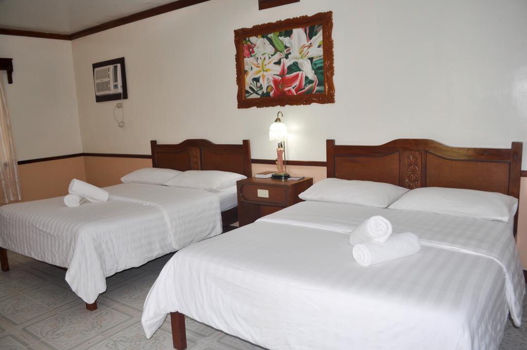 Tonglen Beach Resort Balabag  外观 照片