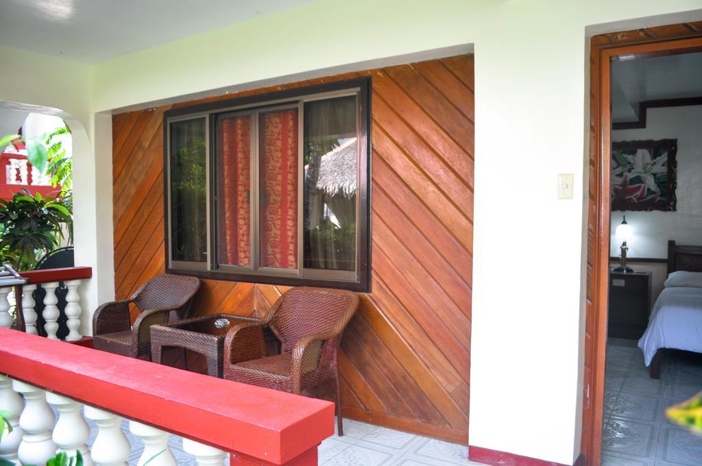 Tonglen Beach Resort Balabag  外观 照片