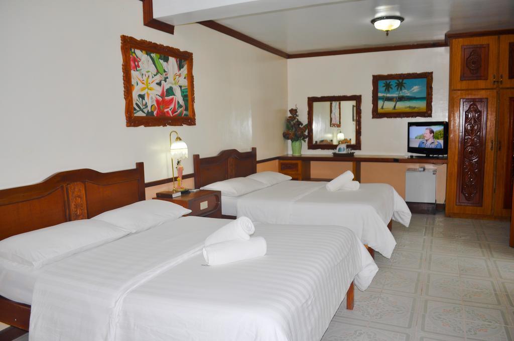Tonglen Beach Resort Balabag  外观 照片