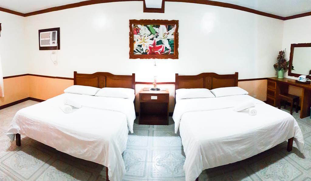 Tonglen Beach Resort Balabag  外观 照片